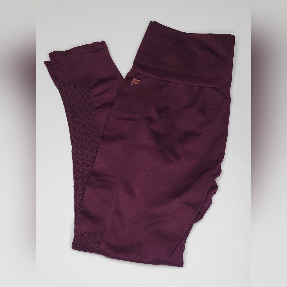 Fabletics Sync Seamless High Waisted Leggings